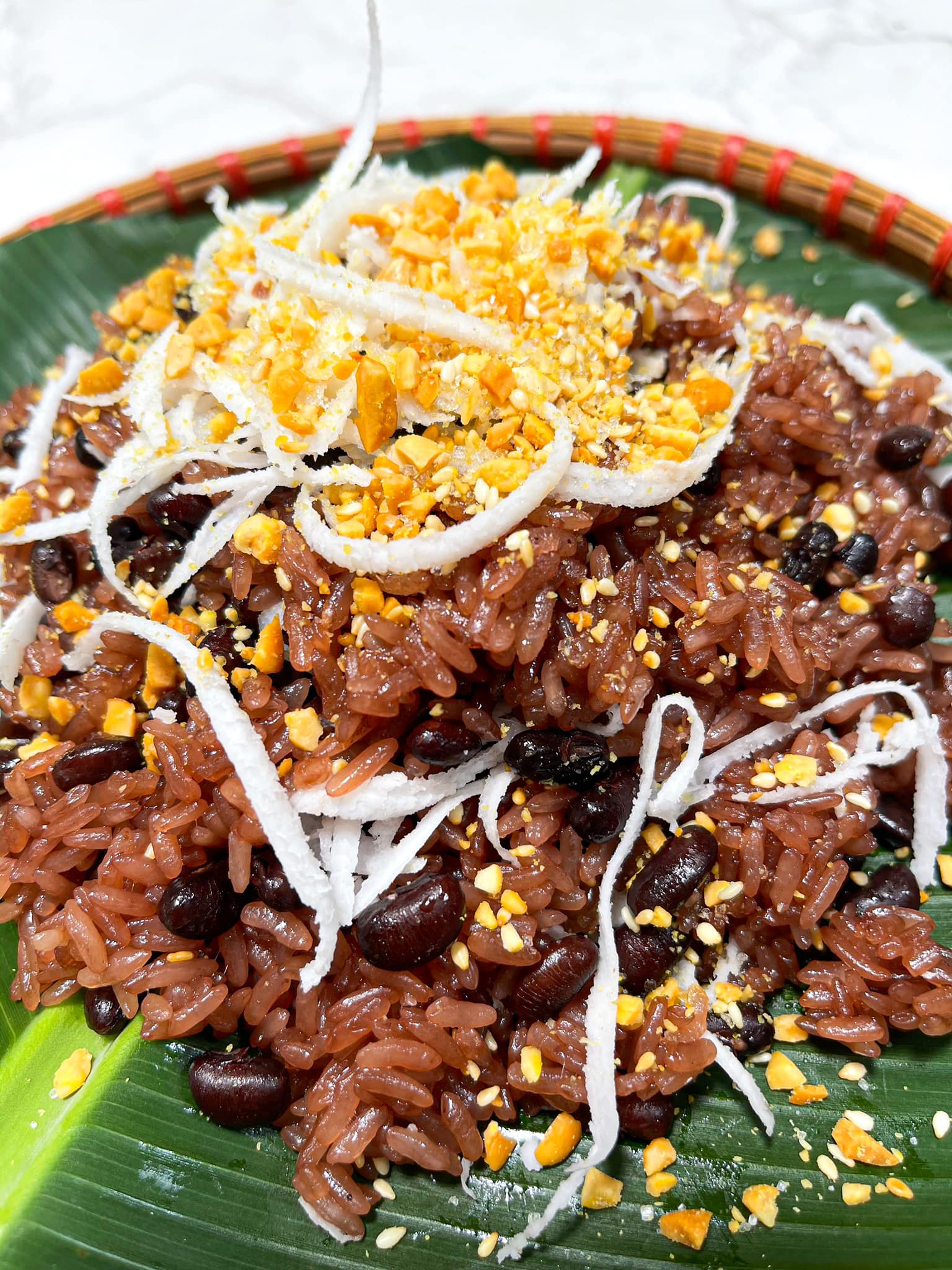Bí quyết nấu xôi đậu đen dẻo thơm, lên màu đẹp như ngoài hàng - Ảnh 1. Bí quyết nấu xôi đậu đen dẻo thơm, lên màu đẹp như ngoài hàng - Ảnh 1.
