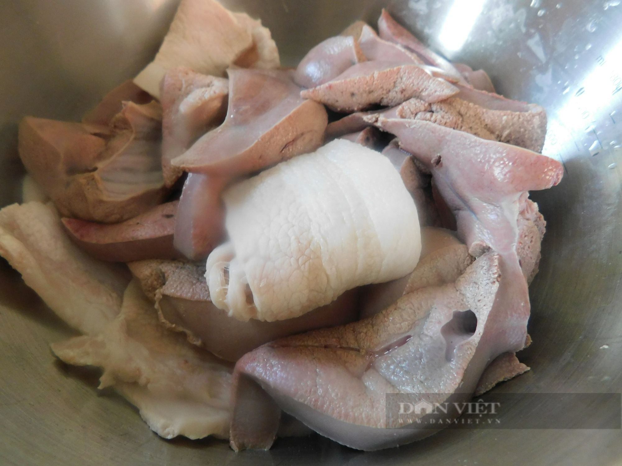 Pate gan heo béo ngậy thơm ngon - Ảnh 2.