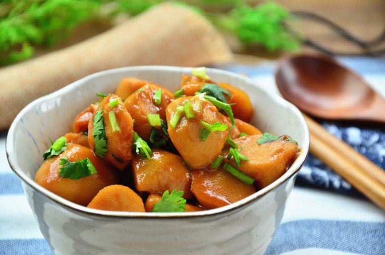 Loại củ siêu ngứa ai cũng sợ lúc sơ chế, đem kho thế này được món ngon cuốn lưỡi hơn cả thịt - Ảnh 9. Loại củ siêu ngứa ai cũng sợ lúc sơ chế, đem kho thế này được món ngon cuốn lưỡi hơn cả thịt - Ảnh 9.