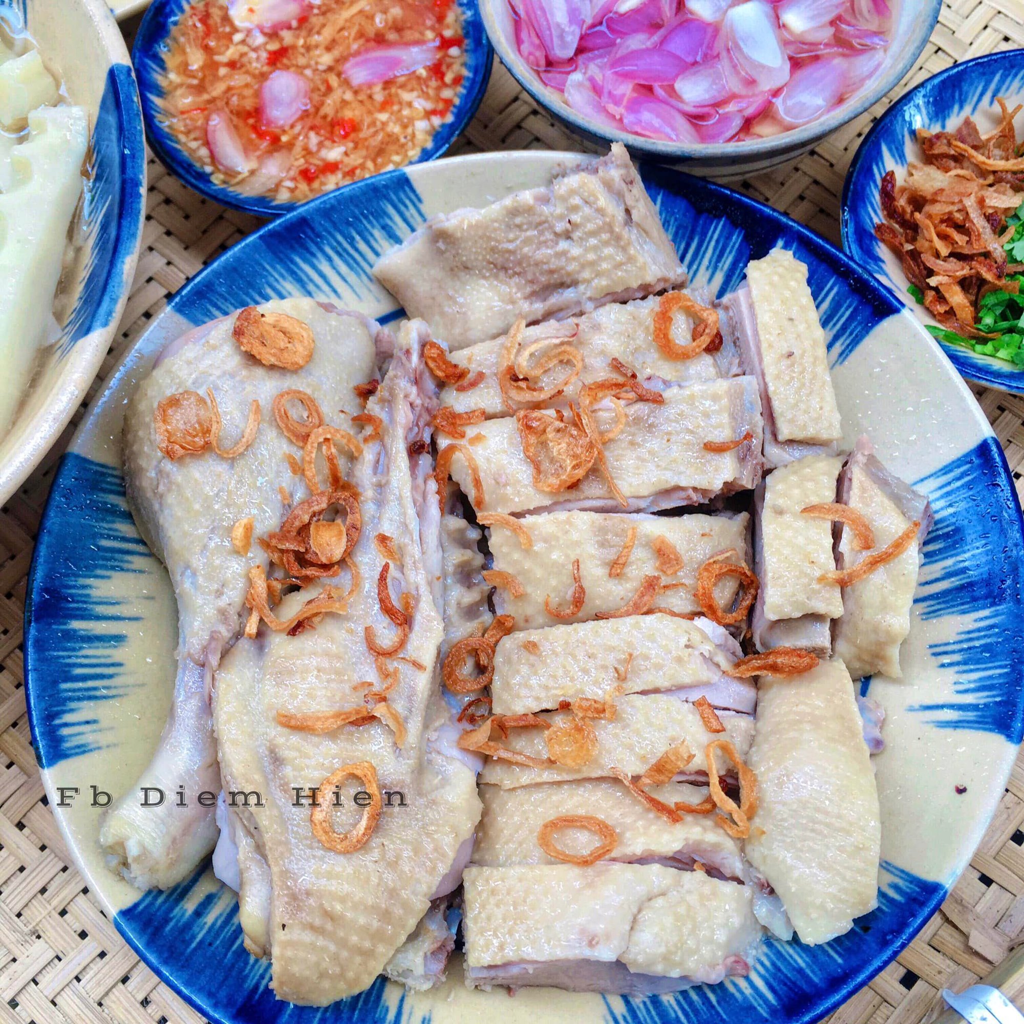 Bí quyết nấu bún măng vịt đậm đà mềm ngon - Ảnh 2.