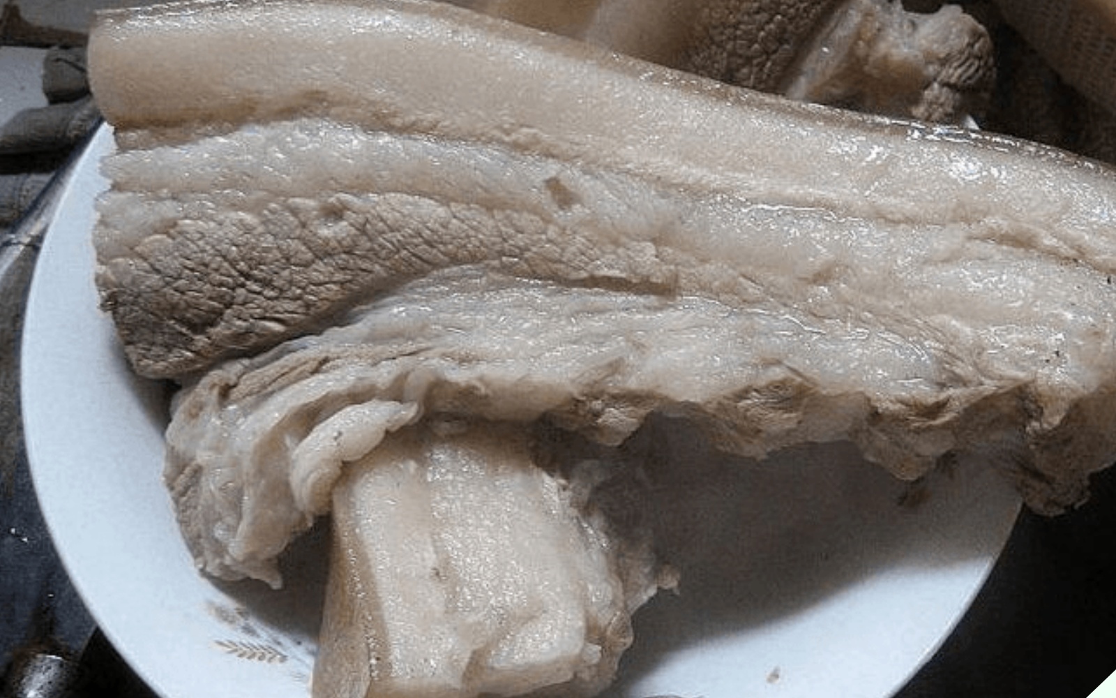 3 loại gia vị là “cấm kỵ” khi luộc thịt, nhiều người không biết vẫn cho vào, chẳng trách khi ăn bị bã, mùi tanh - Ảnh 8.