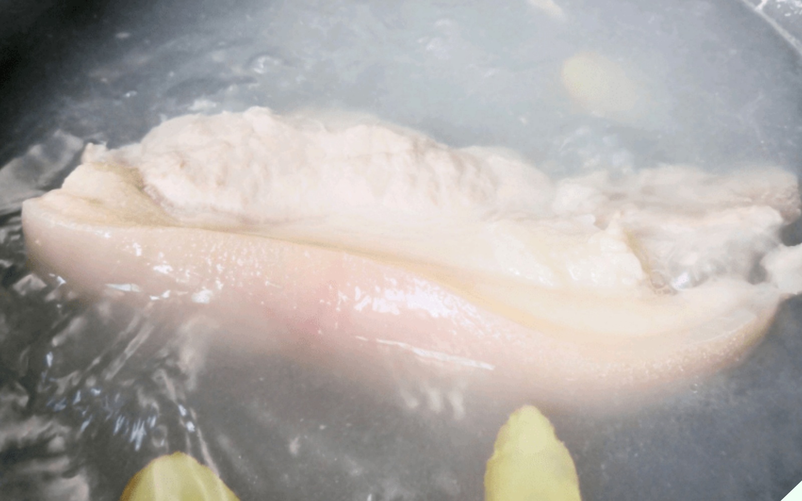 3 loại gia vị là “cấm kỵ” khi luộc thịt, nhiều người không biết vẫn cho vào, chẳng trách khi ăn bị bã, mùi tanh - Ảnh 6.