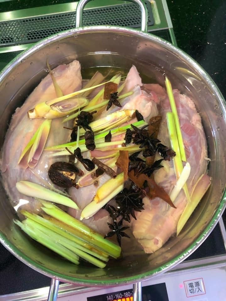 Bí quyết làm bắp bò ngâm mắm giòn ngon, không nổi váng (Tết) - Ảnh 5.