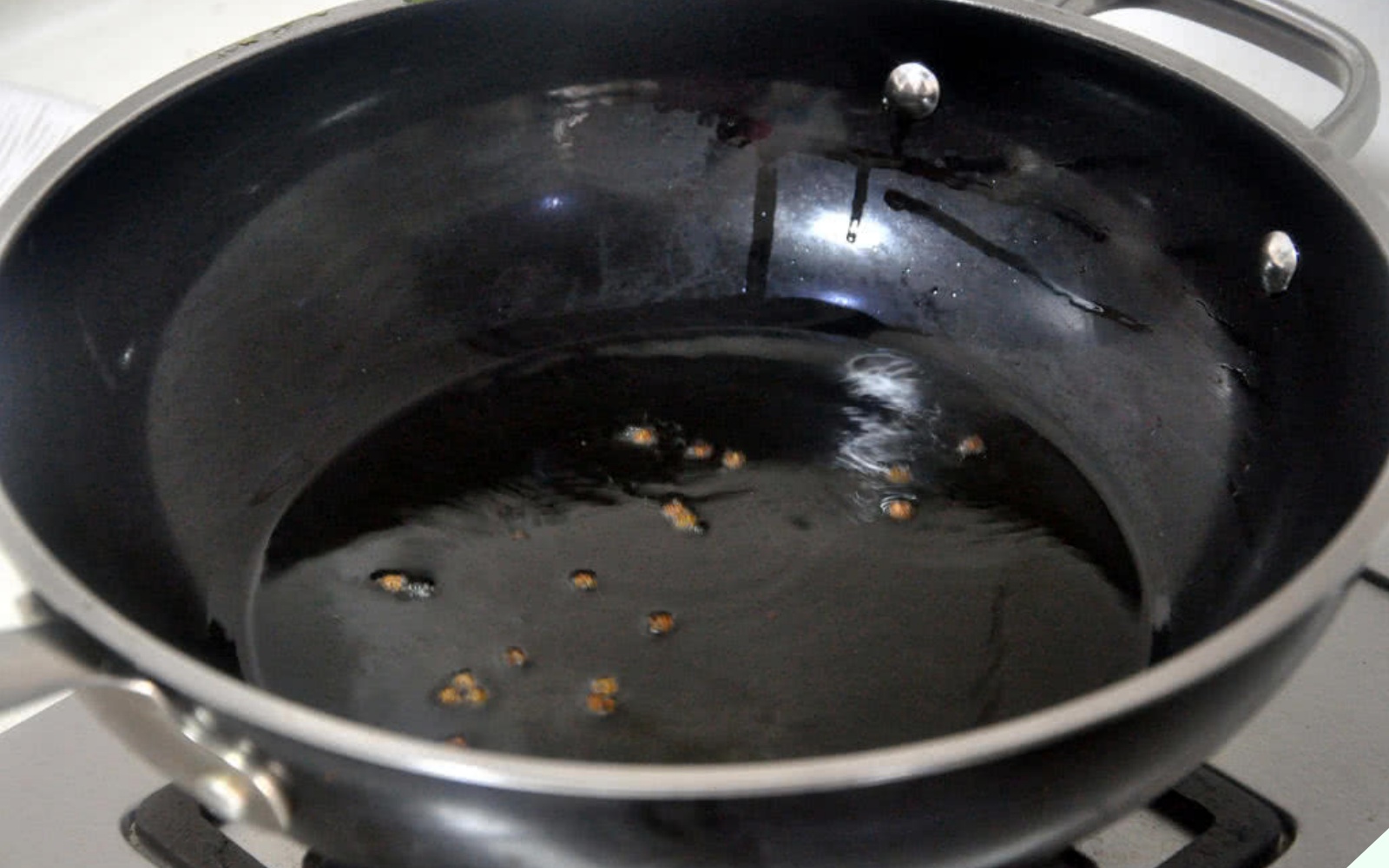 Cả con lợn chỉ có 4 lạng, mua về xào cho chồng ăn cực bổ thận, hải sâm cũng không tốt bằng - Ảnh 8.