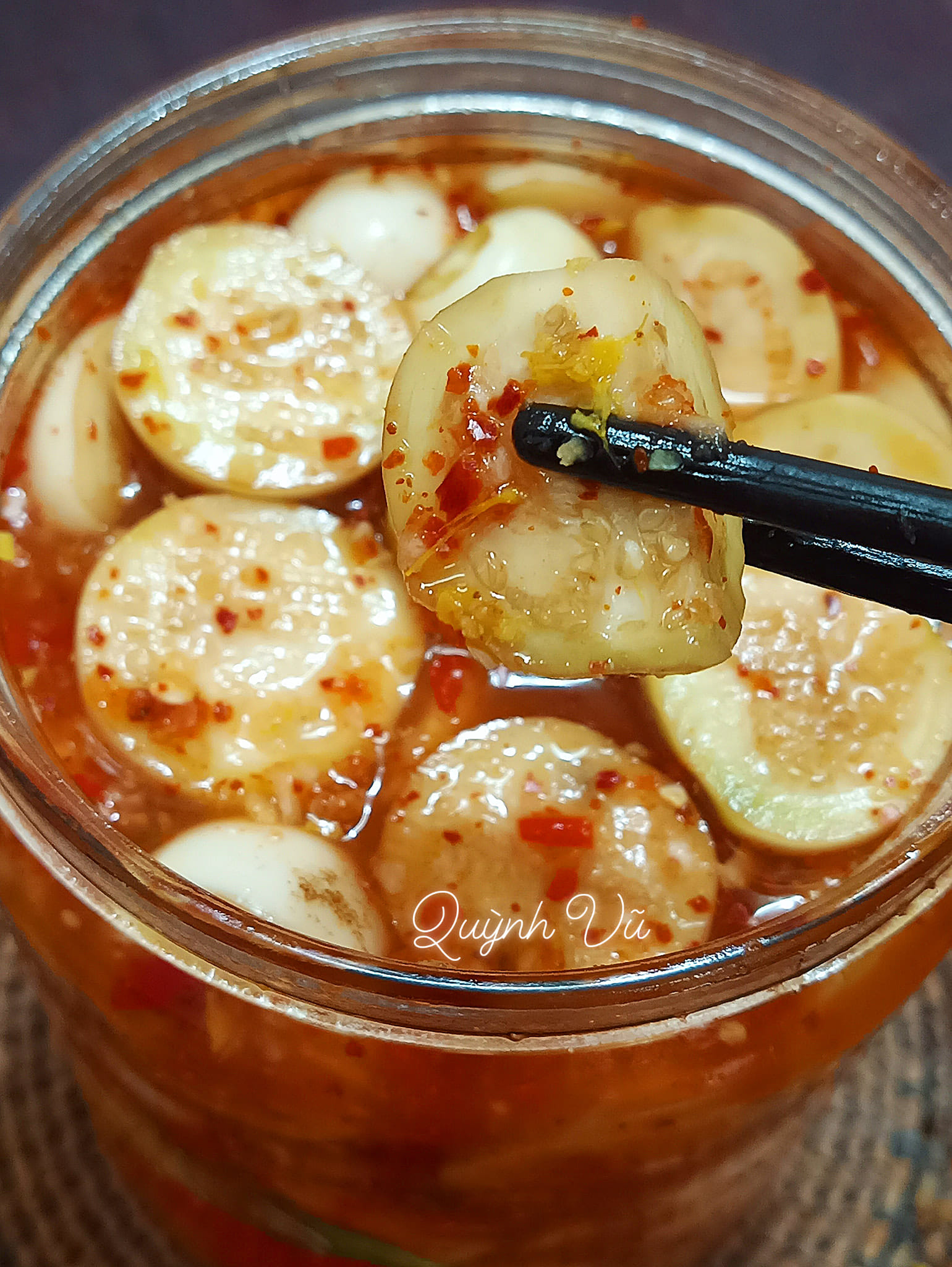 Bí quyết làm cà pháo muối chua ngọt trắng phau, giòn tan chống ngán ngày Tết - Ảnh 7. Bí quyết làm cà pháo muối chua ngọt trắng phau, giòn tan chống ngán ngày Tết - Ảnh 7.