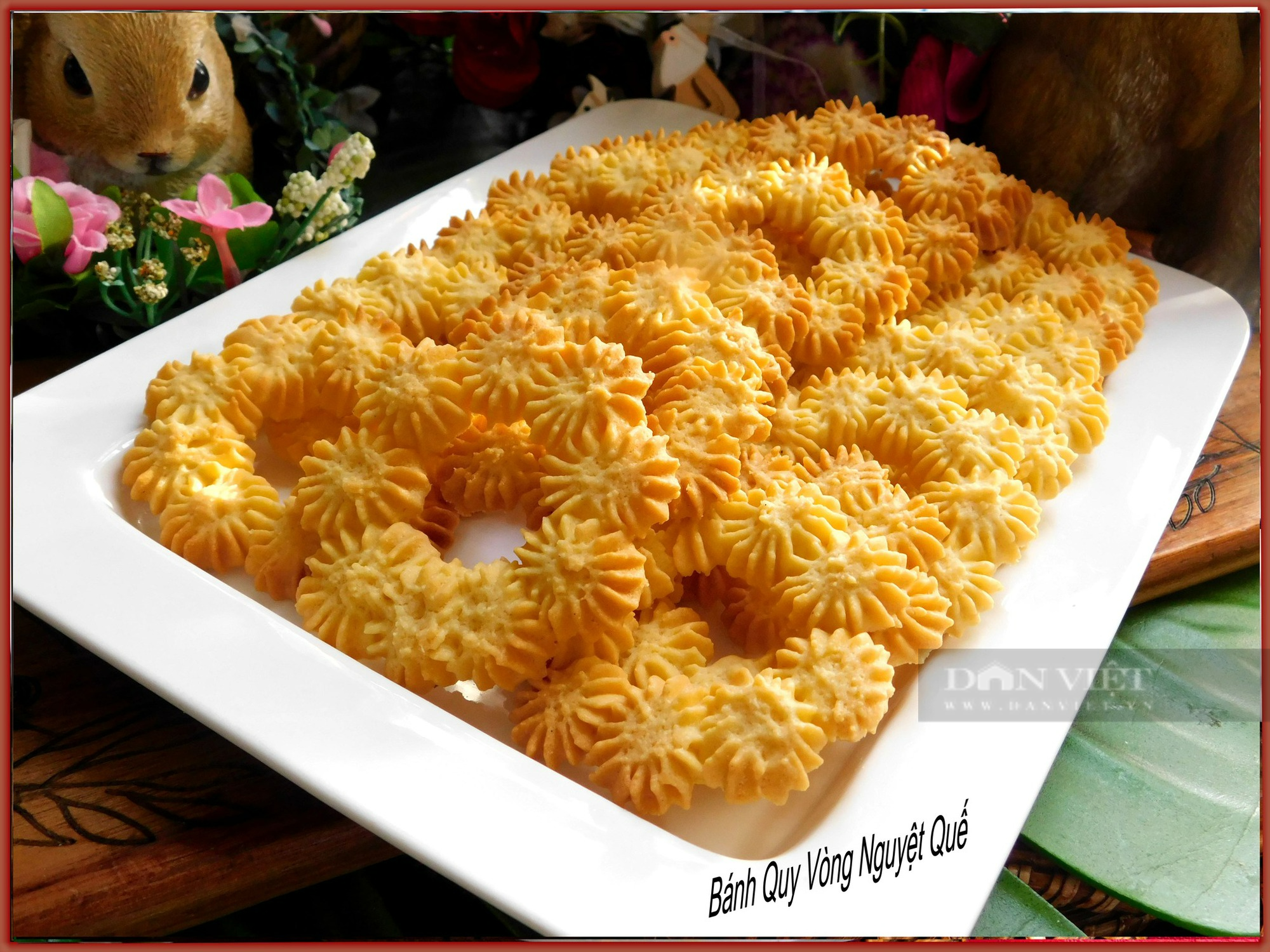 Làm bánh quy vòng nguyệt quế cho lễ giáng sinh hoặc bữa tiệc trà cuối năm - Ảnh 1.