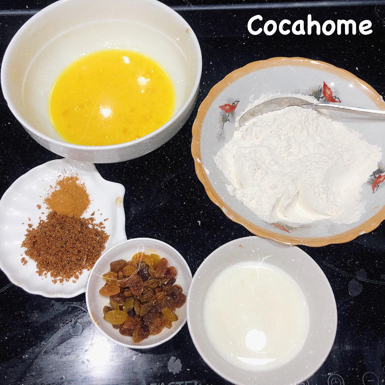 Mách bạn cách làm bánh mì nho quế mềm mịn thơm lừng - Ảnh 2. Mách bạn cách làm bánh mì nho quế mềm mịn thơm lừng - Ảnh 2.