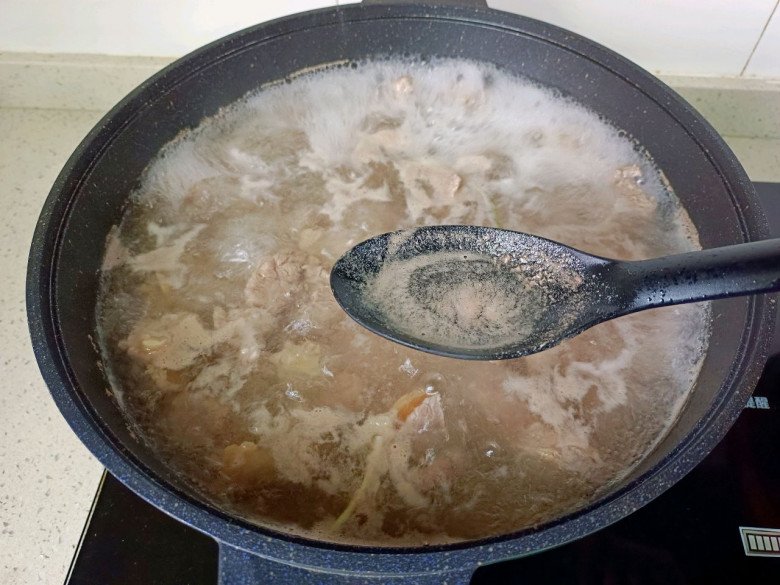 Loại củ mệnh danh là nhân sâm mùa đông đem nấu canh với thịt bò mềm ngon lại đại bổ - Ảnh 4. Loại củ mệnh danh là nhân sâm mùa đông đem nấu canh với thịt bò mềm ngon lại đại bổ - Ảnh 4.