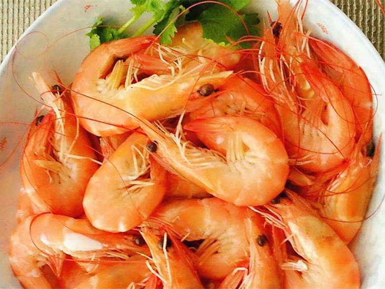 Luộc tôm dùng nước gì mới chuẩn, luộc bao lâu thì ngon? Nhiều người làm sai khiến tôm mất vị - Ảnh 6. Luộc tôm dùng nước gì mới chuẩn, luộc bao lâu thì ngon? Nhiều người làm sai khiến tôm mất vị - Ảnh 6.