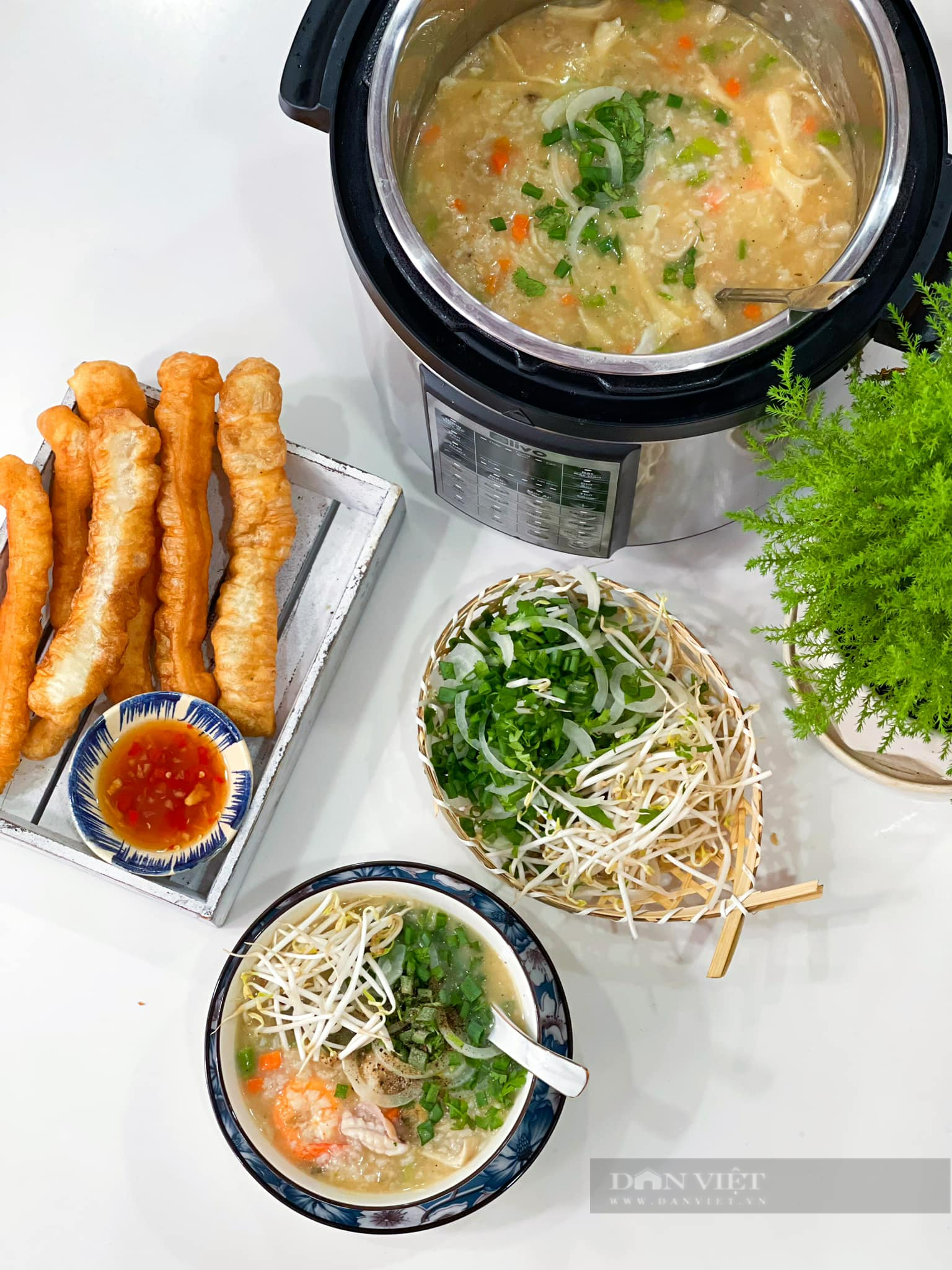 Muốn nấu cháo hải sản thơm ngon đừng quên bước này - Ảnh 1. Muốn nấu cháo hải sản thơm ngon đừng quên bước này - Ảnh 1.