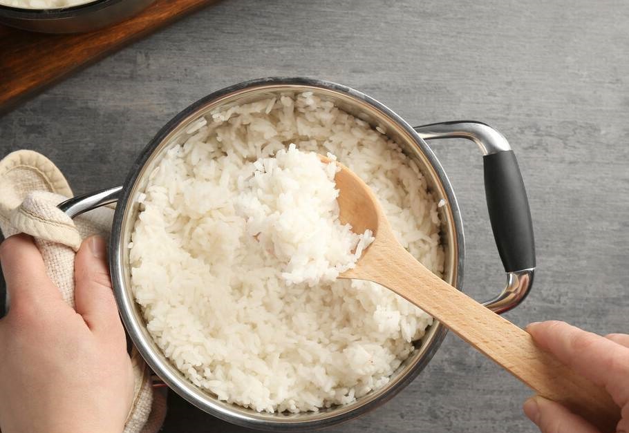 Nấu cơm đừng cho gạo vào nồi luôn, thêm 3 bước này cơm mới thơm trắng dẻo - Ảnh 2. Nấu cơm đừng cho gạo vào nồi luôn, thêm 3 bước này cơm mới thơm trắng dẻo - Ảnh 2.