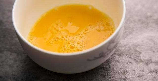Nấu canh cà chua trứng mãi vẫn tanh, nhớ mẹo này canh thơm nức, nổi vân đẹp - Ảnh 3. Nấu canh cà chua trứng mãi vẫn tanh, nhớ mẹo này canh thơm nức, nổi vân đẹp - Ảnh 3.