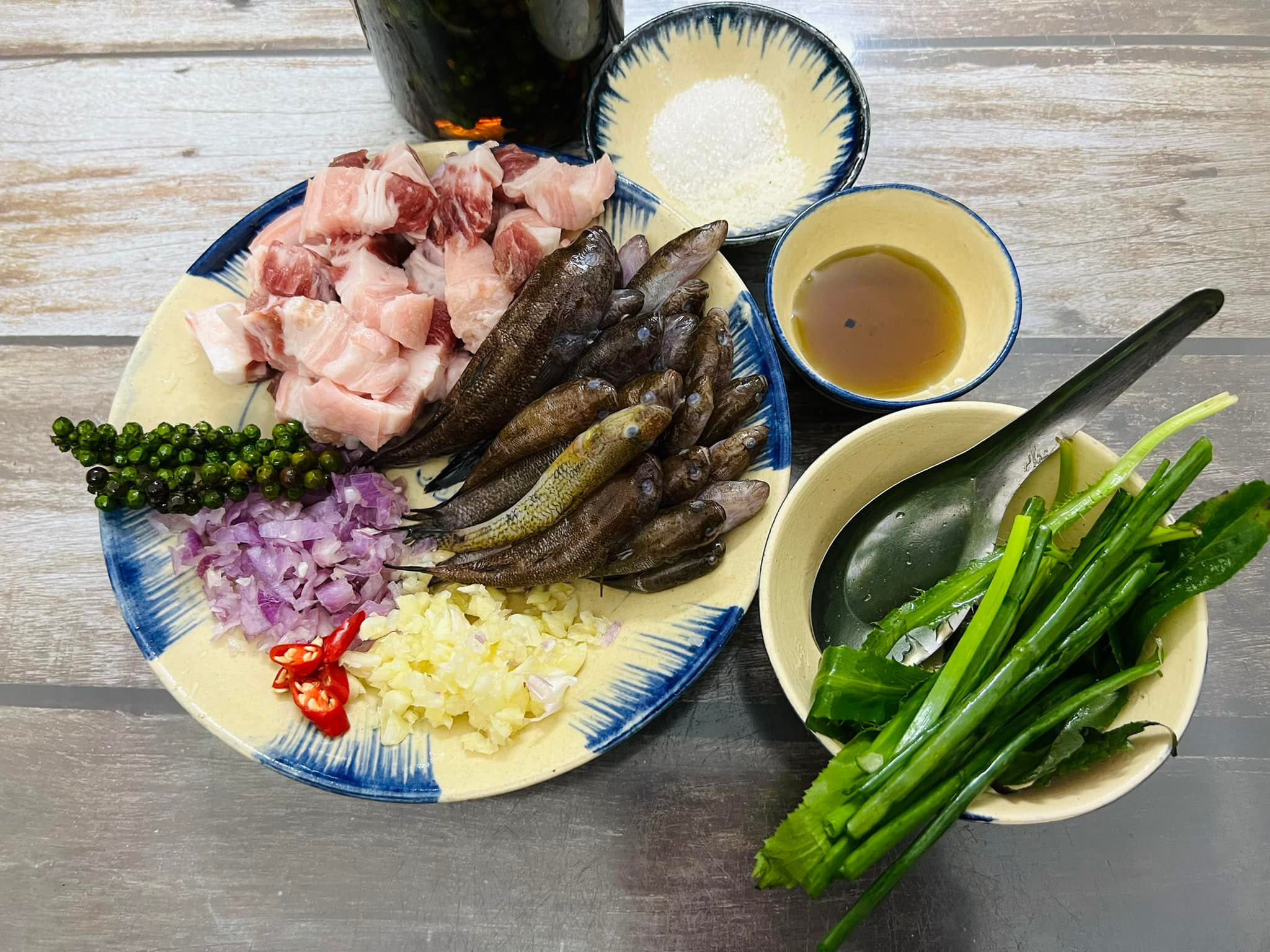 Mẹo nhỏ để cá bống kho tiêu cứng thịt, không tanh - Ảnh 2. Mẹo nhỏ để cá bống kho tiêu cứng thịt, không tanh - Ảnh 2.