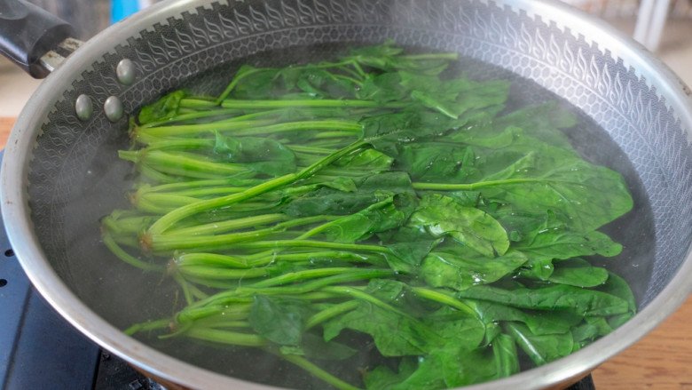 Không cần hành, trứng nấu cùng rau này siêu ngon lại bổ gan, tăng sức đề kháng - Ảnh 1.