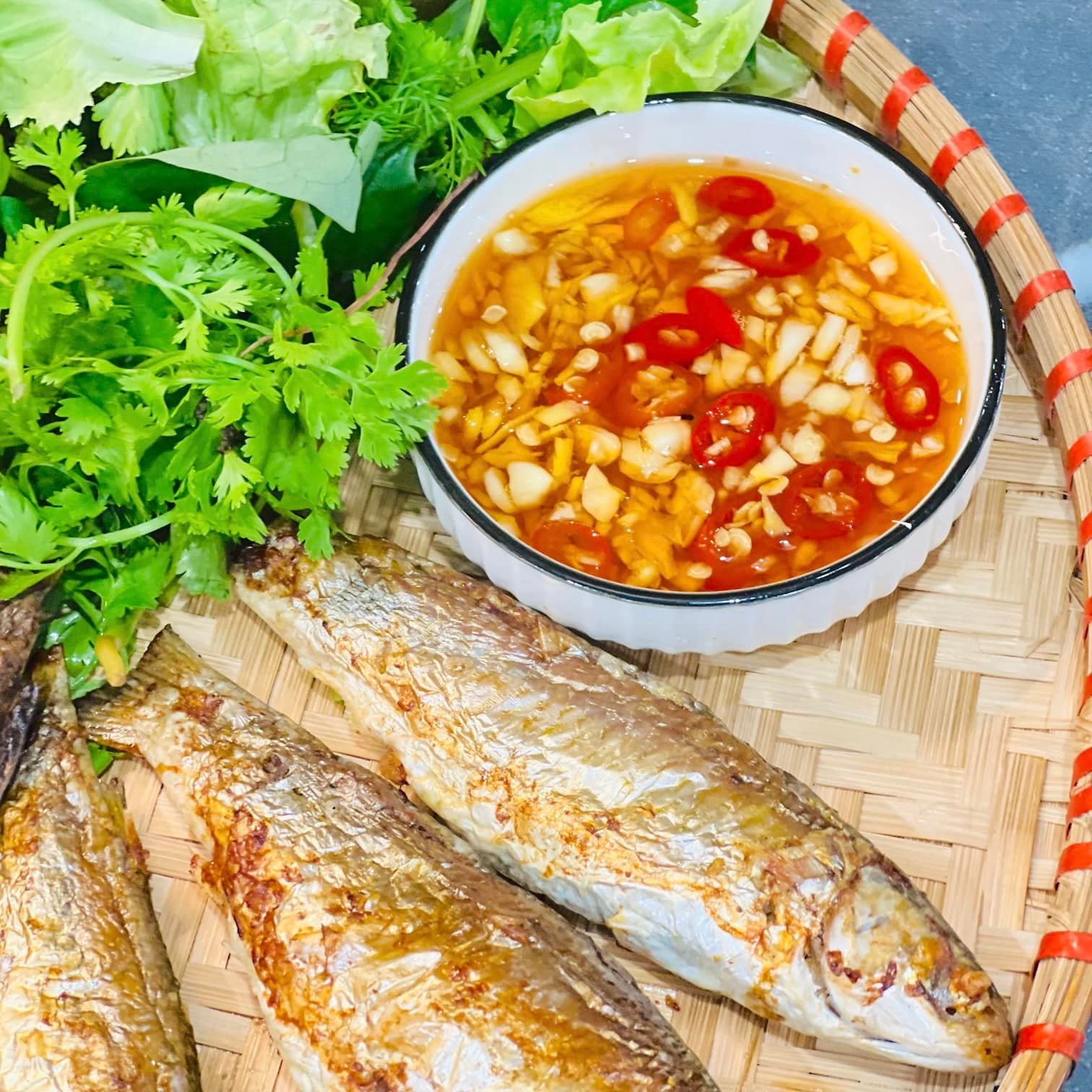 3 bí quyết giúp cá nướng bằng nồi chiên không dầu giòn, ngon và không bị dai - Ảnh 5. 3 bí quyết giúp cá nướng bằng nồi chiên không dầu giòn, ngon và không bị dai - Ảnh 5.