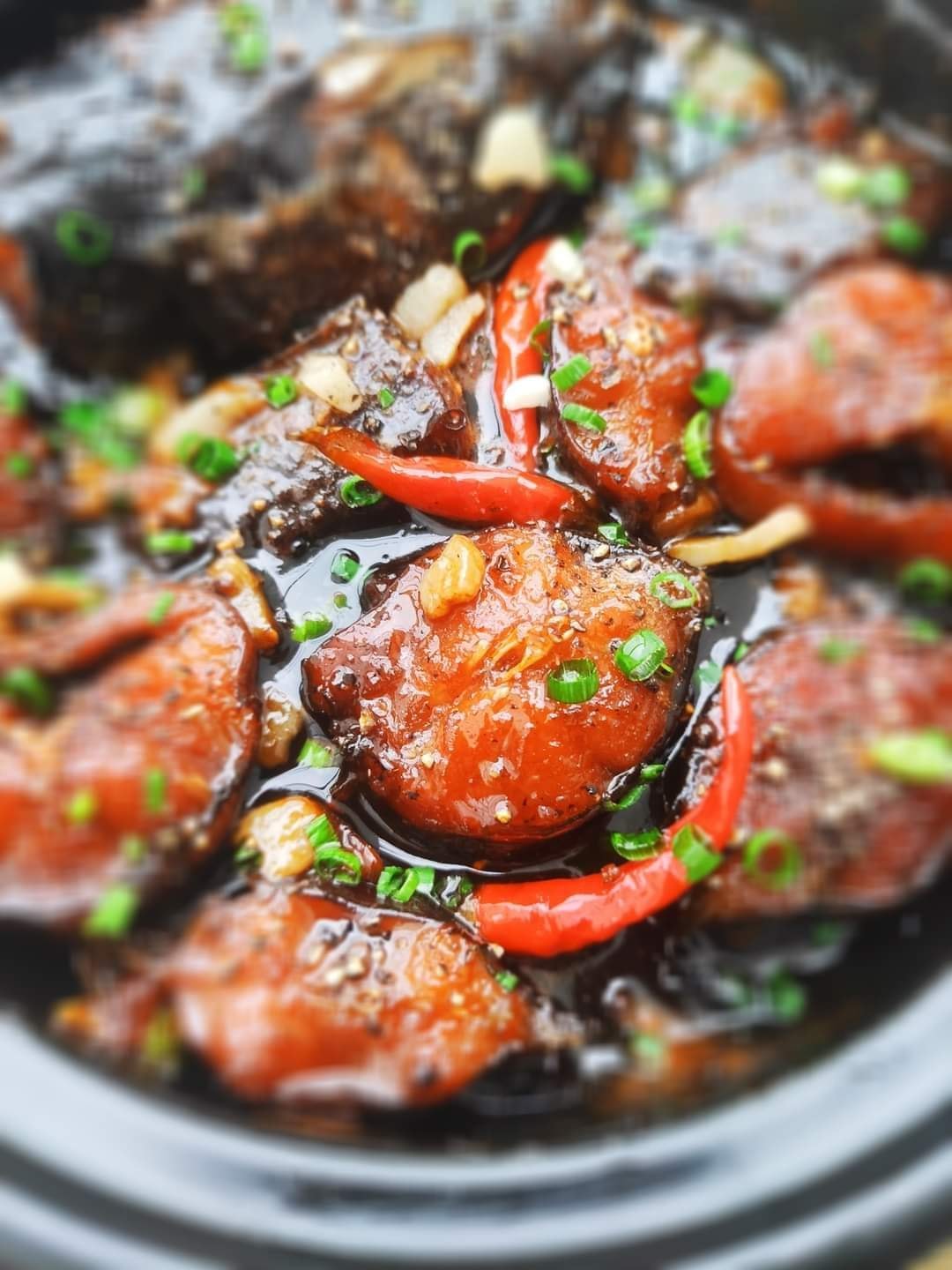 Nấu cá kho tộ đúng chuẩn, lên màu đẹp, thịt thơm ngon - Ảnh 3.