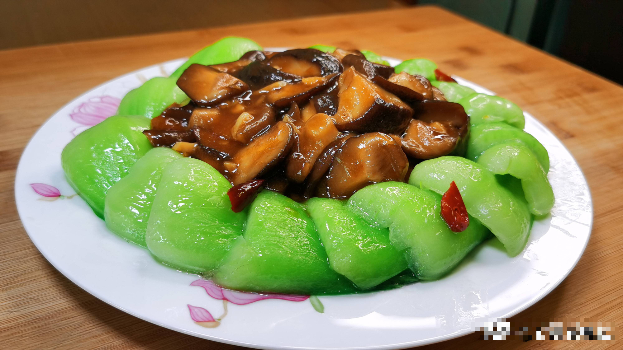 Mẹo xào rau cải chíp với nấm hương, ăn ngon hơn thịt - Ảnh 1. Mẹo xào rau cải chíp với nấm hương, ăn ngon hơn thịt - Ảnh 1.