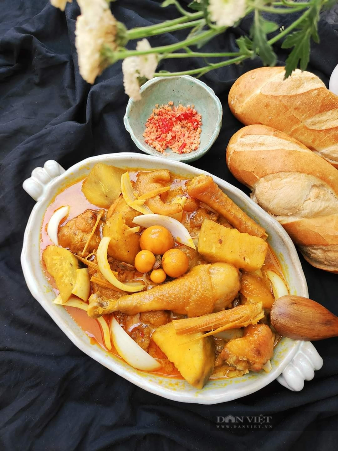 Cách nêm gia vị chuẩn để có món cà ri gà thơm ngon đậm đà - Ảnh 4.