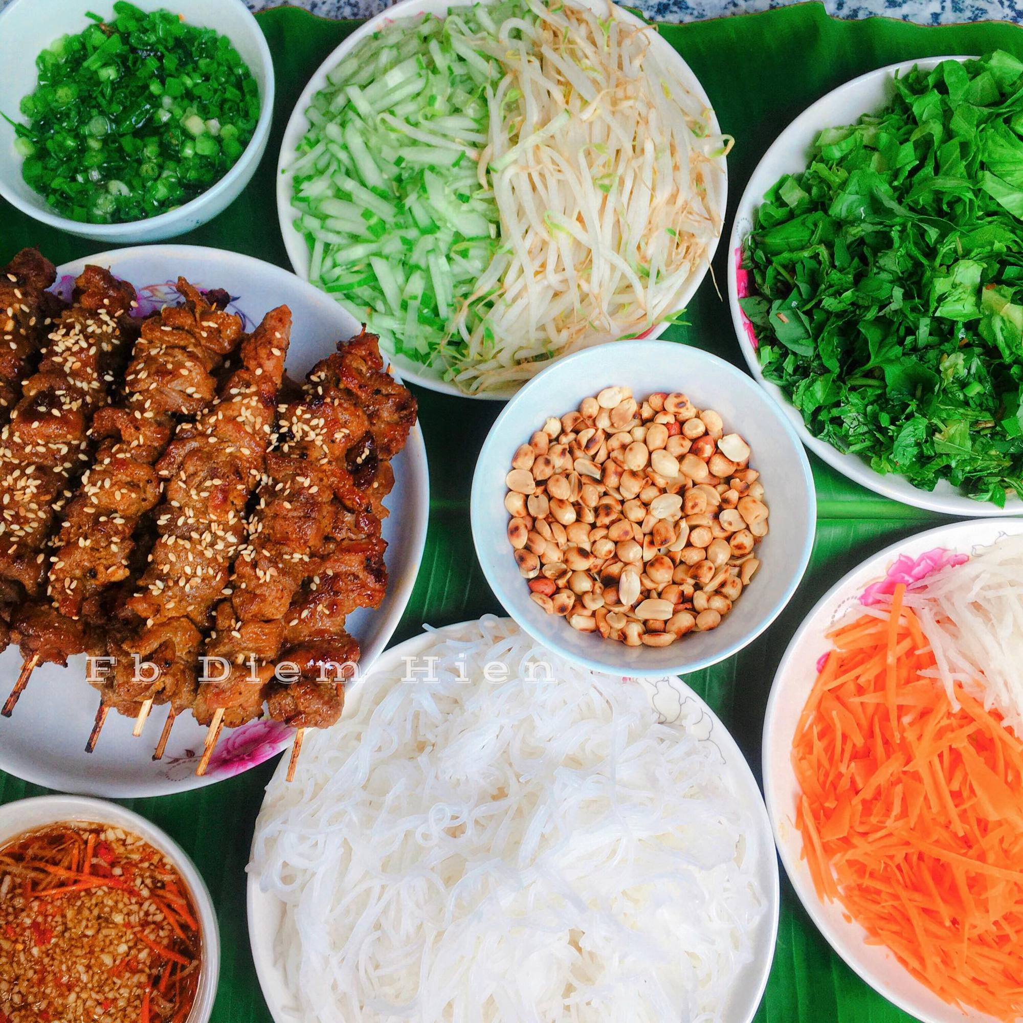 Bí quyết ướp thịt và pha nước chấm cực đỉnh cho món bún thịt nướng - Ảnh 9.