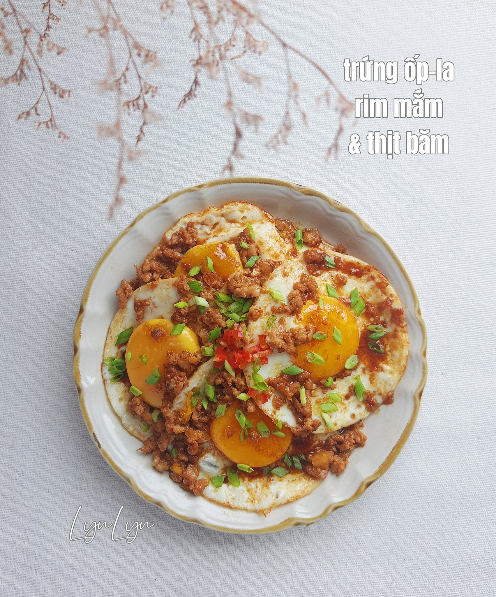 Trứng ốp la làm thêm bước này sẽ có món ăn ngon tuyệt - Ảnh 1. Trứng ốp la làm thêm bước này sẽ có món ăn ngon tuyệt - Ảnh 1.