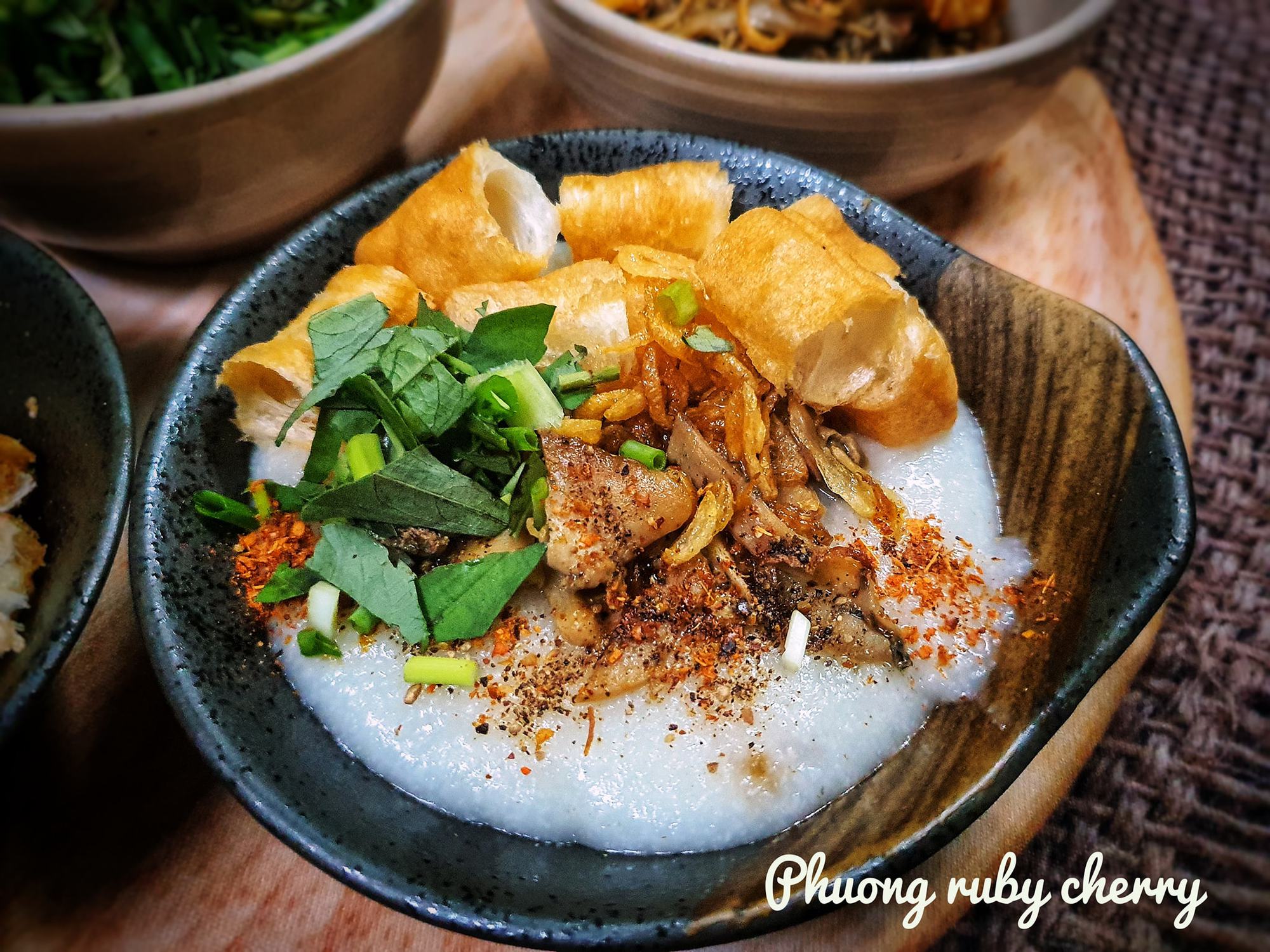 Gợi ý 3 món cháo cho bữa sáng bổ dưỡng tại nhà - Ảnh 2.