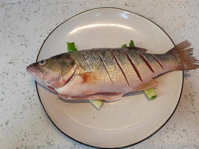 Hấp cá bao nhiêu phút thì ngon, làm sai khiến cá không mềm, mùi tanh nồng - Ảnh 2.