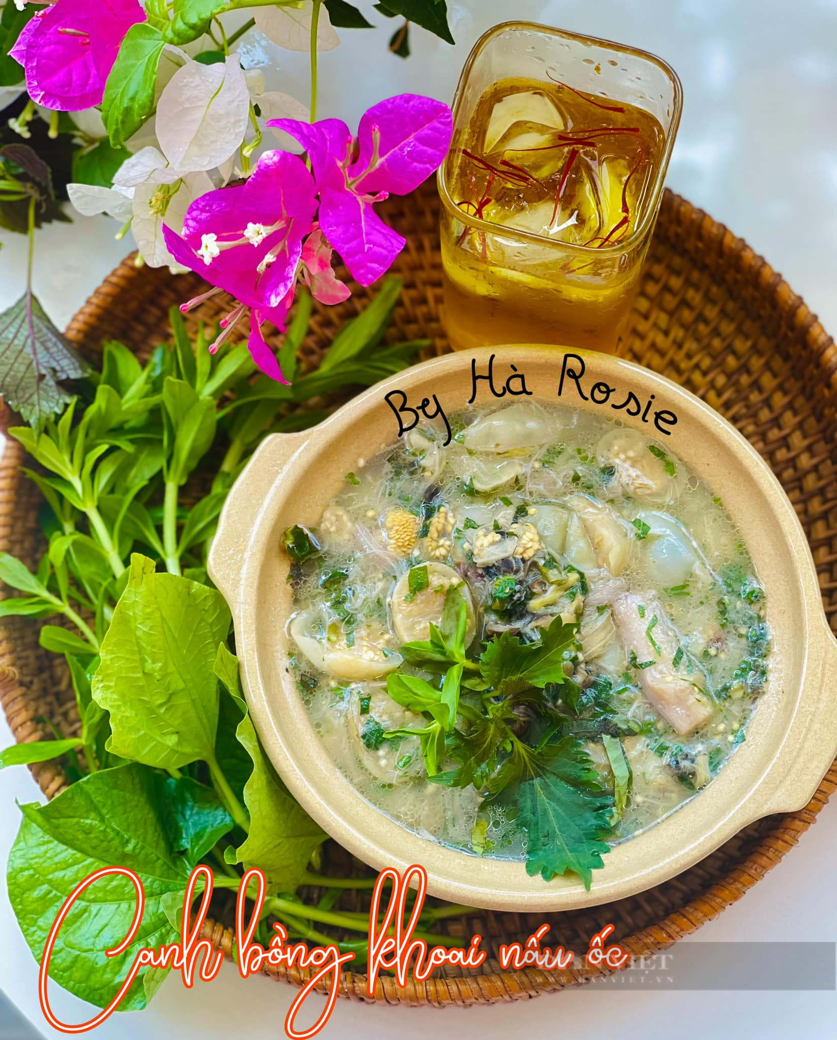 Để món canh bồng khoai nấu ốc thơm ngon, không thể thiếu loại rau gia vị này - Ảnh 1.