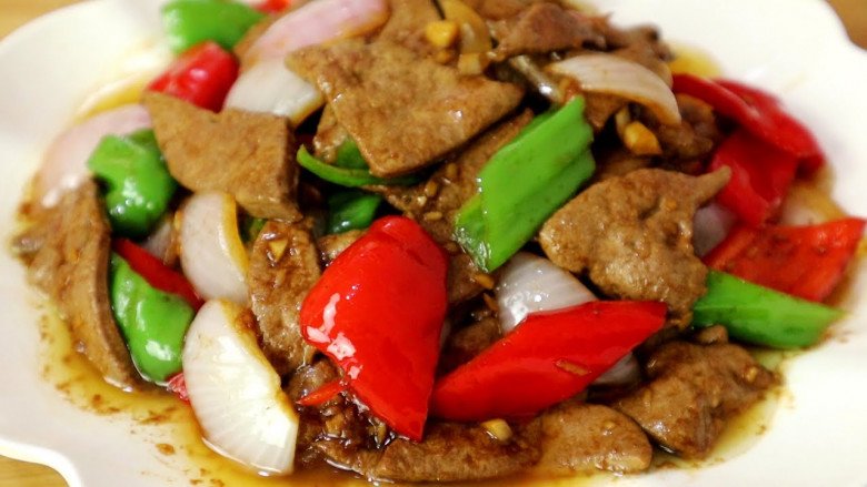 Xào gan lợn hay bị khô và tanh, đầu bếp mách 3 chiêu giúp món ăn thơm ngon hoàn hảo - Ảnh 3.