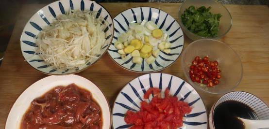 Hầm thịt bò thơm phức, mềm, mịn như đậu phụ cần công thức ướp thịt đặc biệt này - Ảnh 6.