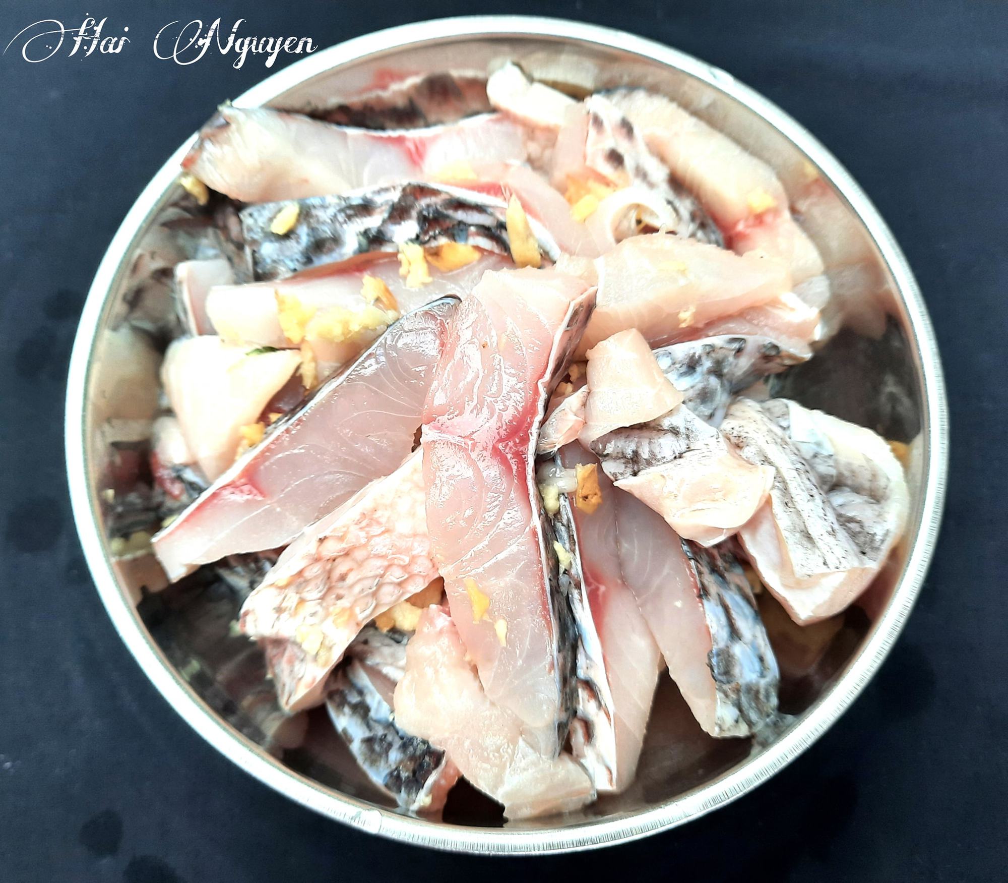 Nấu bún cá không còn mùi tanh, vị chua ngọt, ngon miệng chỉ cần 2 nguyên liệu này - Ảnh 1.