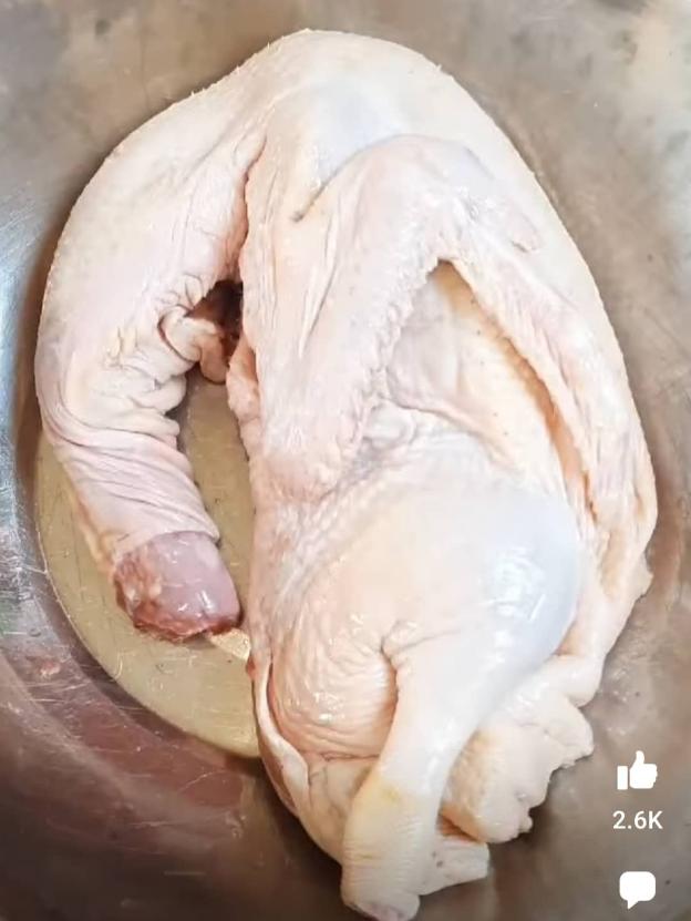 Thịt vịt bổ, mỡ vịt tốt như dầu oliu và nướng vịt bằng nồi chiên không dầu theo cách sau cực thơm ngon, da giòn - Ảnh 2.