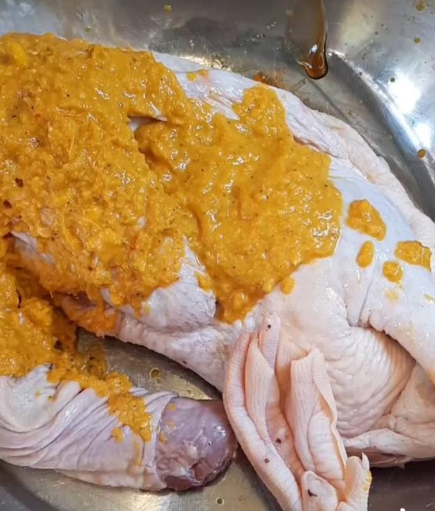 Thịt vịt bổ, mỡ vịt tốt như dầu oliu và nướng vịt bằng nồi chiên không dầu theo cách sau cực thơm ngon, da giòn - Ảnh 5.