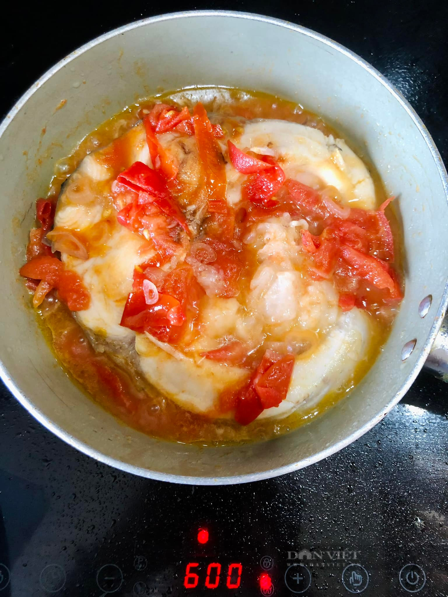 Cá trắm đừng kho hay nấu canh, làm món này đảm bảo bắt vị rất đưa cơm - Ảnh 5. Cá trắm đừng kho hay nấu canh, làm món này đảm bảo bắt vị rất đưa cơm - Ảnh 5.