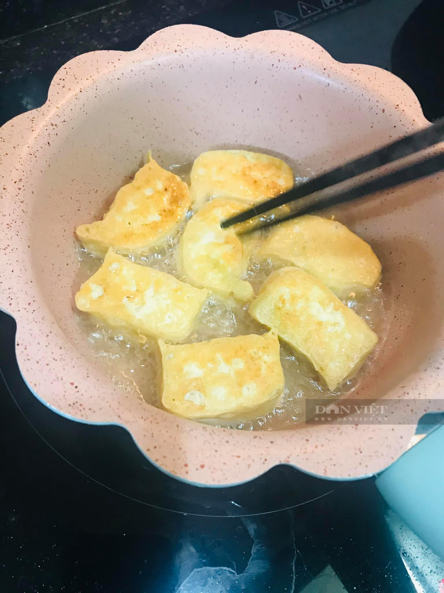 Muốn làm món cà tím bung đậu thịt thơm ngon không thể thiết nguyên liệu này - Ảnh 2.