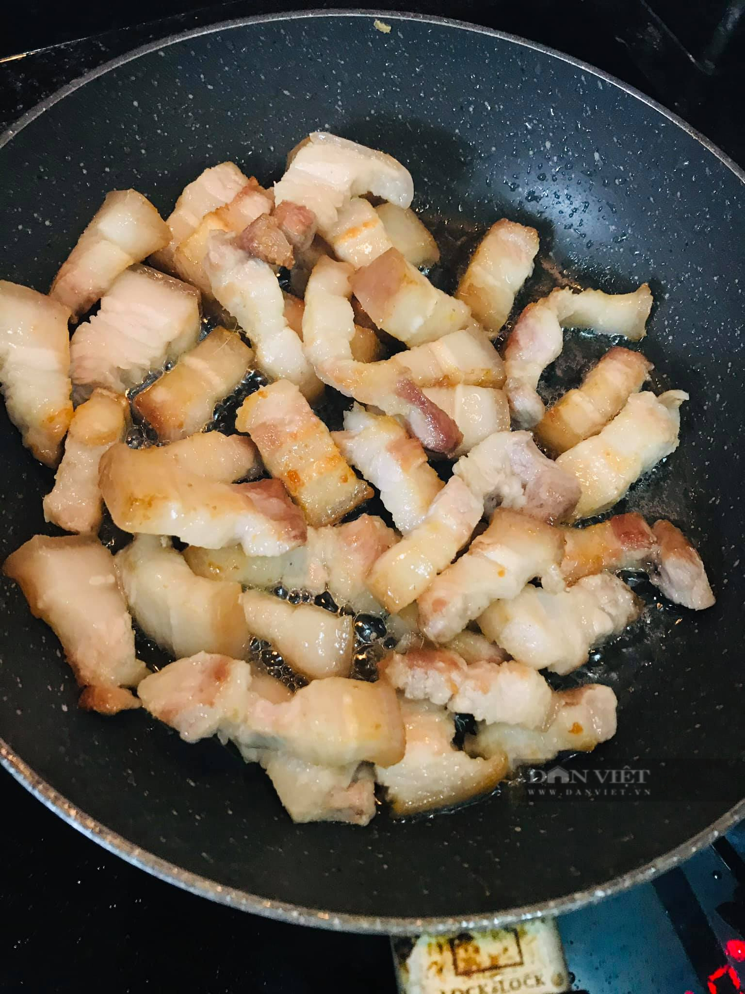 Muốn làm món cà tím bung đậu thịt thơm ngon không thể thiết nguyên liệu này - Ảnh 3.