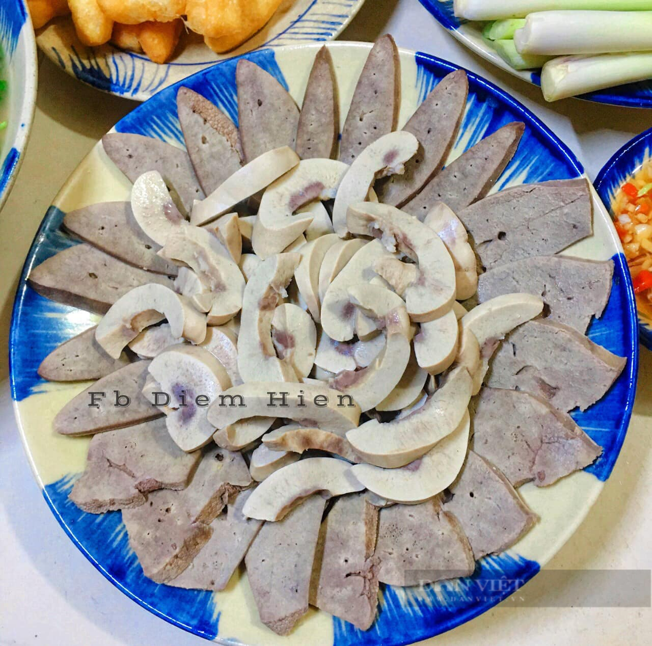 Để nấu cháo lòng heo thơm ngon, không bị hôi đừng bỏ qua bước này - Ảnh 5. Để nấu cháo lòng heo thơm ngon, không bị hôi đừng bỏ qua bước này - Ảnh 5.