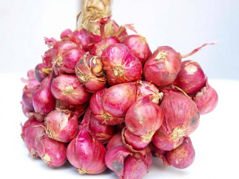 Làm hành phi nhớ cho thêm vài giọt này vào, mẻ nào cũng thơm nức giòn tan để lâu không ỉu - Ảnh 2.