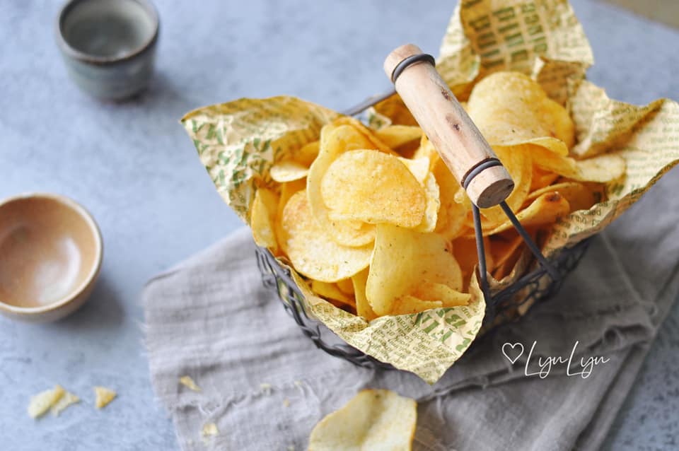 Bật mí cách làm snack khoai tây giòn tan bằng nồi chiên không dầu - Ảnh 1. Bật mí cách làm snack khoai tây giòn tan bằng nồi chiên không dầu - Ảnh 1.