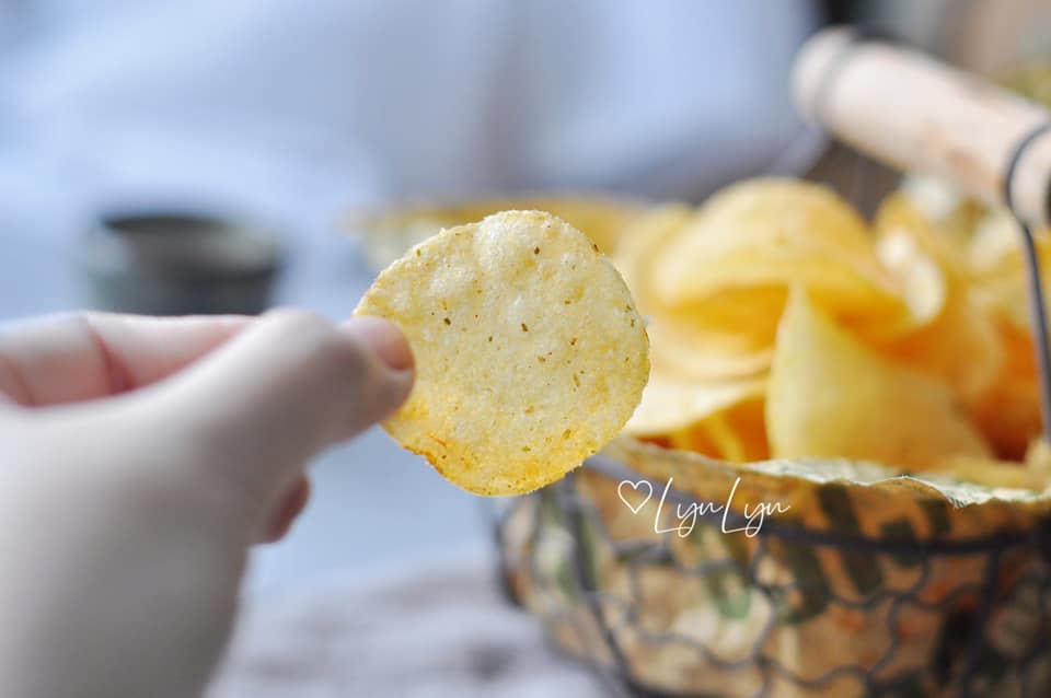Bật mí cách làm snack khoai tây giòn tan bằng nồi chiên không dầu - Ảnh 3. Bật mí cách làm snack khoai tây giòn tan bằng nồi chiên không dầu - Ảnh 3.