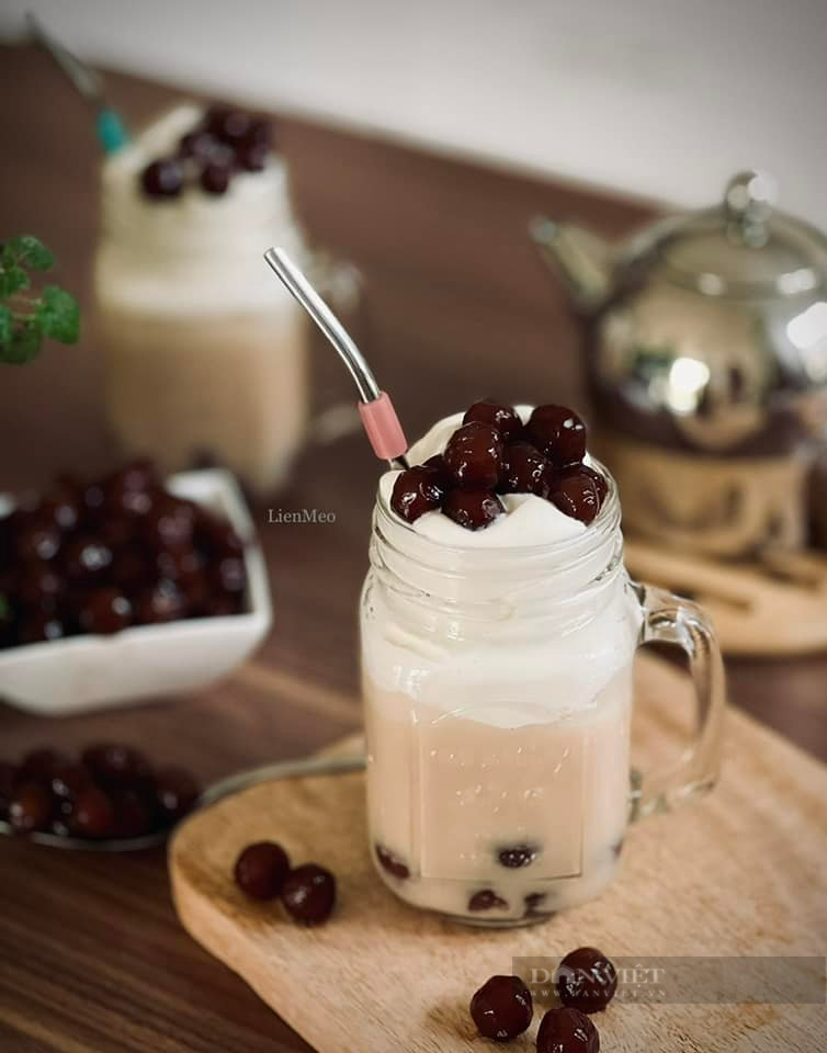 Mách bạn cách làm trà sữa trân châu đường nâu kem tươi mát lịm cho ngày hè - Ảnh 1. Mách bạn cách làm trà sữa trân châu đường nâu kem tươi mát lịm cho ngày hè - Ảnh 1.