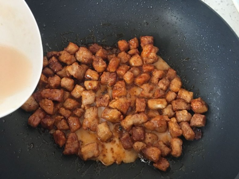 Phần thịt này của lợn hơi khô nhưng sốt chua ngọt lại cực ngon, ăn không thừa 1 miếng - Ảnh 10.