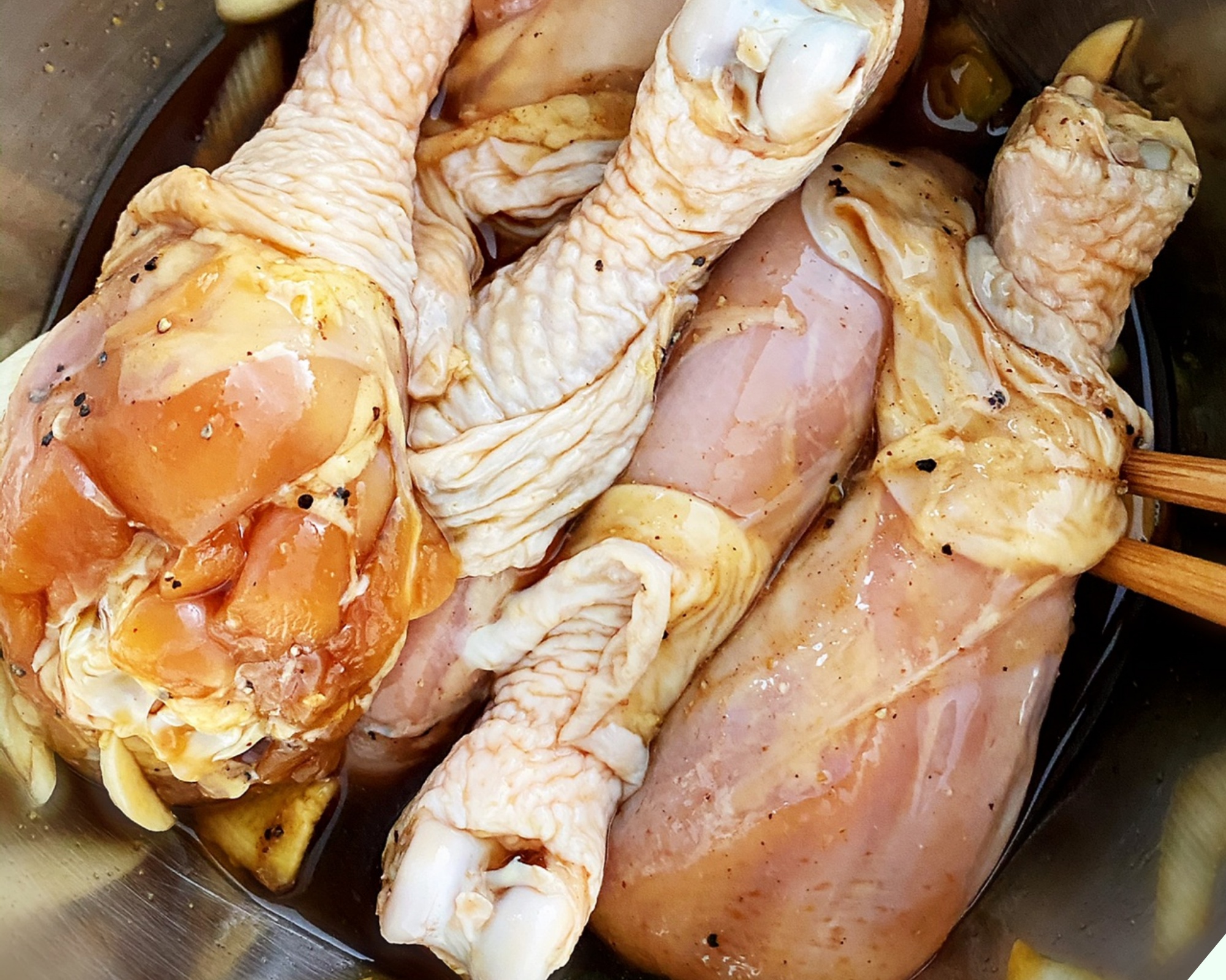 Khi rán cứ bỏ thứ này vào chảo thì món nào cũng vàng ươm, giòn rụm mà không sợ bắn dầu tung tóe - Ảnh 7.