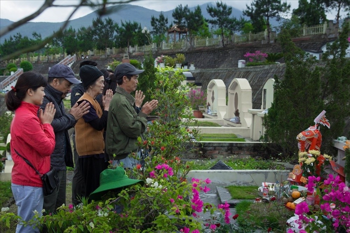 3 ngày đẹp nhất đi tạ mộ cuối năm để mong cầu được tổ tiên phù hộ, năm sau tài lộc tốt hơn năm trước - Ảnh 1. 3 ngày đẹp nhất đi tạ mộ cuối năm để mong cầu được tổ tiên phù hộ, năm sau tài lộc tốt hơn năm trước - Ảnh 1.