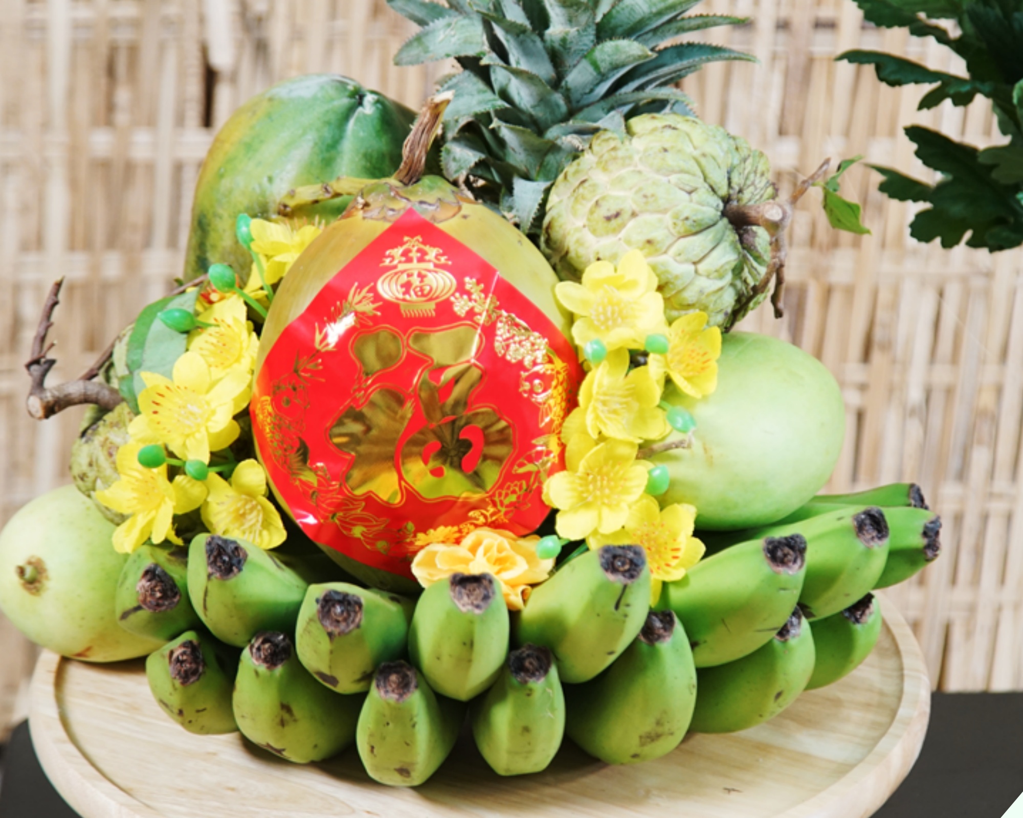 Bày mâm ngũ quả ngày Tết 3 miền Bắc - Trung - Nam nhớ kỹ 5 điều để hút may mắn, tài lộc - Ảnh 20. Bày mâm ngũ quả ngày Tết 3 miền Bắc - Trung - Nam nhớ kỹ 5 điều để hút may mắn, tài lộc - Ảnh 20.