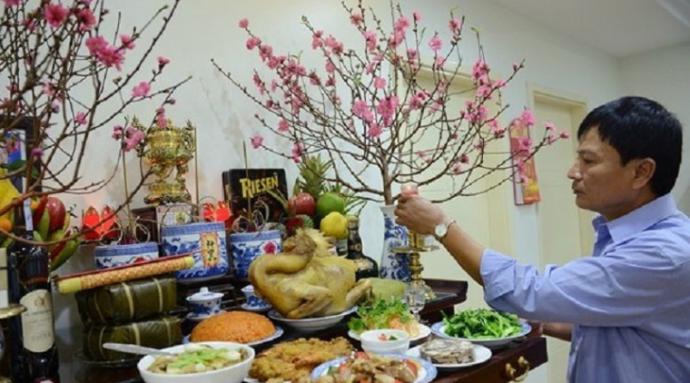 Văn khấn mùng 1 Tết Quý Mão 2023 ngắn gọn và chuẩn nhất, cầu năm mới bình an, như ý - Ảnh 1. Văn khấn mùng 1 Tết Quý Mão 2023 ngắn gọn và chuẩn nhất, cầu năm mới bình an, như ý - Ảnh 1.