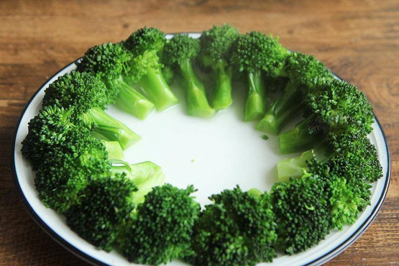 Sau Tết, đảm bảo đĩa rau rẻ tiền này đặt lên bàn ăn sẽ đắt như vàng vì quá ngon - Ảnh 1.