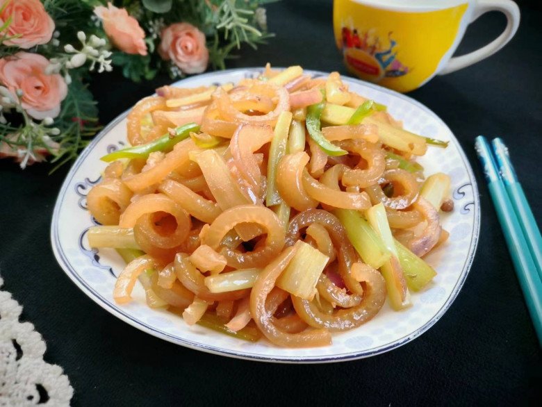 Bộ phận này của lợn nhiều người vứt bỏ thực ra rất ngon, giá lại rẻ ăn vào đẹp da các chị em mê mẩn - Ảnh 6. Bộ phận này của lợn nhiều người vứt bỏ thực ra rất ngon, giá lại rẻ ăn vào đẹp da các chị em mê mẩn - Ảnh 6.