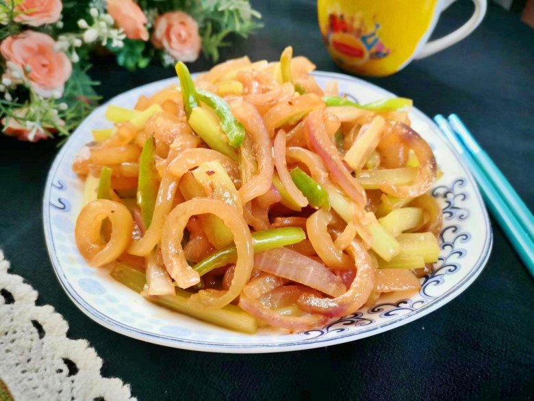 Bộ phận này của lợn nhiều người vứt bỏ thực ra rất ngon, giá lại rẻ ăn vào đẹp da các chị em mê mẩn - Ảnh 7. Bộ phận này của lợn nhiều người vứt bỏ thực ra rất ngon, giá lại rẻ ăn vào đẹp da các chị em mê mẩn - Ảnh 7.