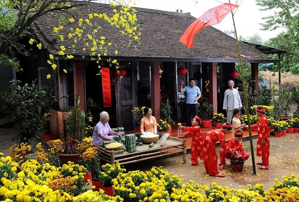 Mùng 1 Tết có nên kiêng tắm gội hay không? Những điều kiêng kỵ vào mùng 1 Tết cả năm bình an, may mắn - Ảnh 1. Mùng 1 Tết có nên kiêng tắm gội hay không? Những điều kiêng kỵ vào mùng 1 Tết cả năm bình an, may mắn - Ảnh 1.
