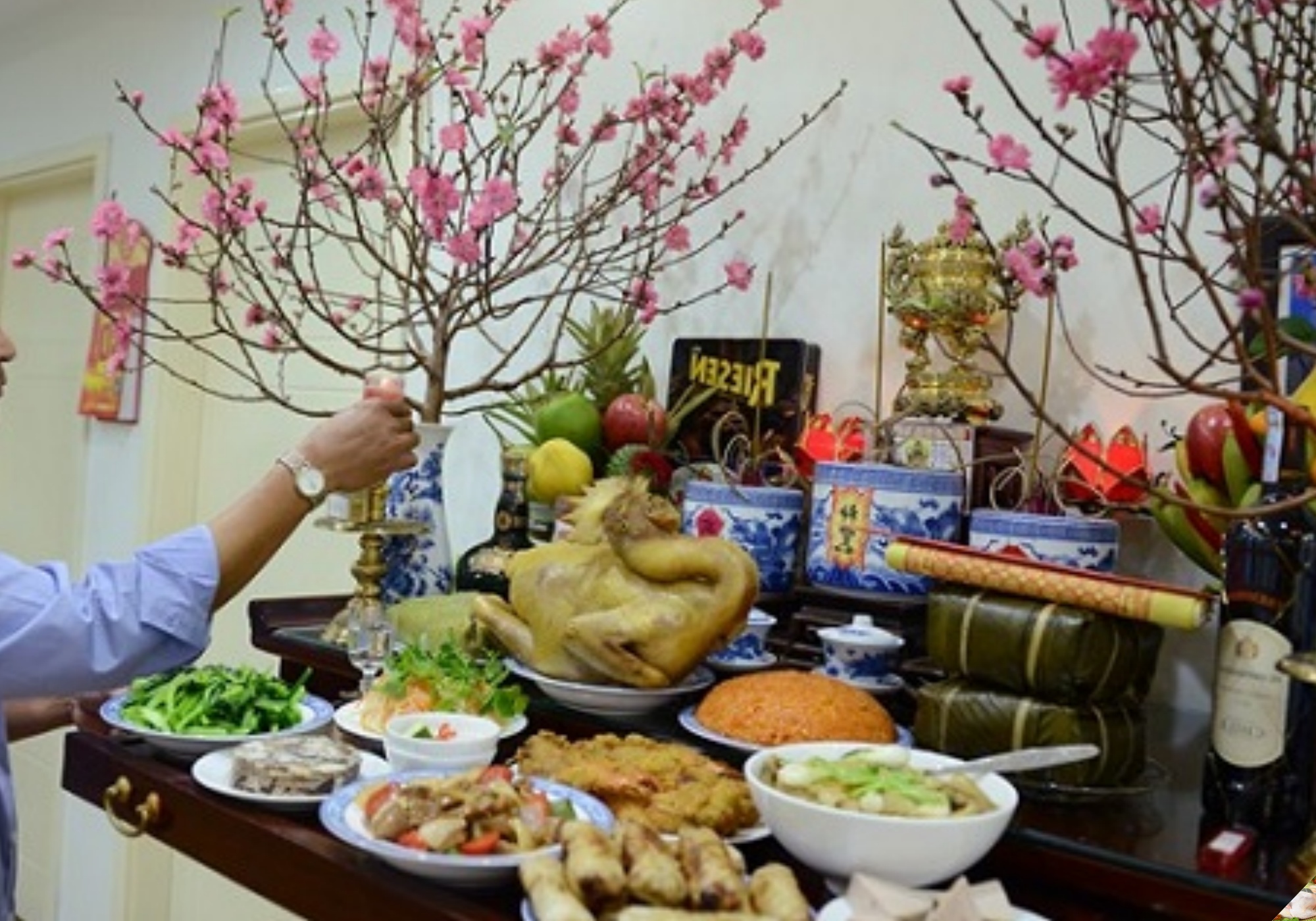 Luộc gà cúng Tết, nhớ bỏ thêm thứ này của con lợn, gà chín vàng ươm mà không sợ bị nứt da, bề trên ưng - Ảnh 10. Luộc gà cúng Tết, nhớ bỏ thêm thứ này của con lợn, gà chín vàng ươm mà không sợ bị nứt da, bề trên ưng - Ảnh 10.